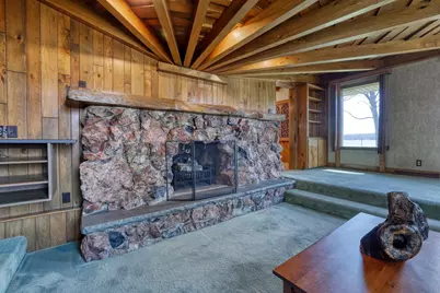 37909  Valley Rd, Summit, WI 53066 - Photo 15