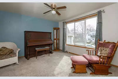 4622 N 125th St, Butler, WI 53007 - Photo 3