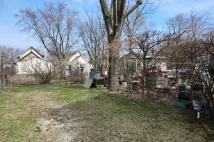 1330 45th St, Kenosha, WI 53140 - Photo 3