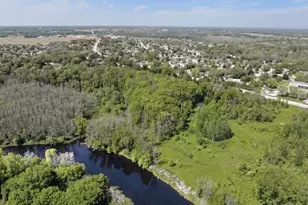 1608 N Rapids Rd, Manitowoc, WI 54220 - Photo 19