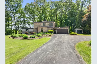 1608 N Rapids Rd, Manitowoc, WI 54220 - Photo 13