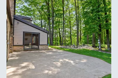 1608 N Rapids Rd, Manitowoc, WI 54220 - Photo 19