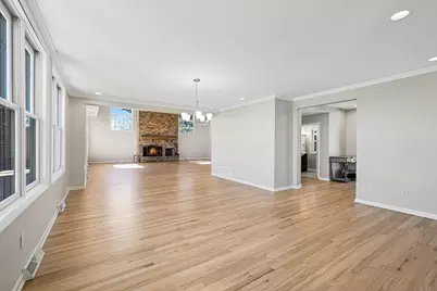 W277N3016  Rocky Point Rd, Pewaukee, WI 53072 - Photo 15