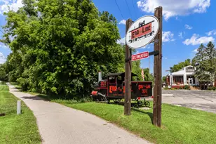 301 E Townline Rd, Lake Geneva, WI 53147 - Photo 11