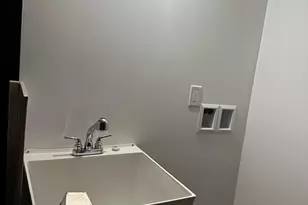 2320 W Orchard St, Milwaukee, WI 53204 - Photo 11