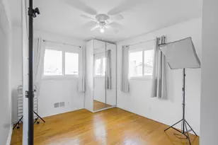 3572 S Sunset Dr, Milwaukee, WI 53220 - Photo 23