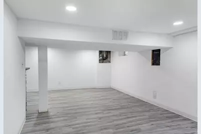 3572 S Sunset Dr, Greenfield, WI 53220 - Photo 13