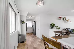 3572 S Sunset Dr, Milwaukee, WI 53220 - Photo 7