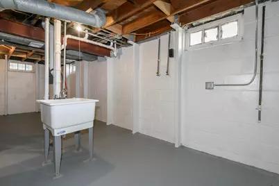 4676 N 46th St, Milwaukee, WI 53218 - Photo 25