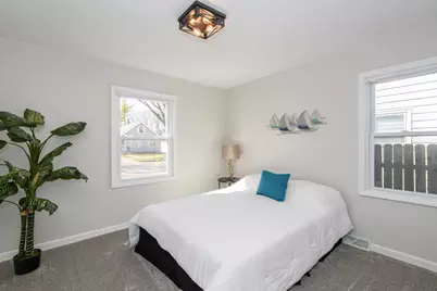 4676 N 46th St, Milwaukee, WI 53218 - Photo 9
