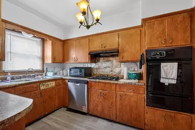 4219 N 68th St, Milwaukee, WI 53216 - Photo 7