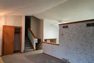 9325 W Darnel Ave, Milwaukee, WI 53224 - Photo 9