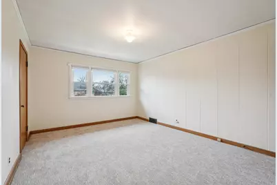 4858 N Shoreland Ave, Whitefish Bay, WI 53217 - Photo 13