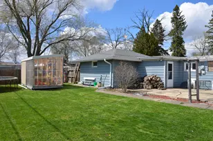 9305 Caddy Ln, Racine, WI 53108 - Photo 27