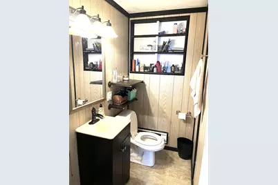 9305  Caddy Ln, Racine, WI 53108 - Photo 9