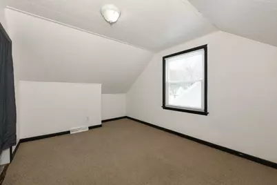 2566 S 64th St, Milwaukee, WI 53219 - Photo 21