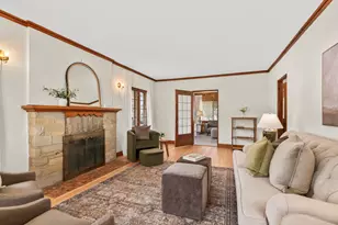 2505 N 82nd St, Wauwatosa, WI 53213 - Photo 5