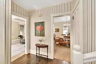 8205 Chestnut St, Wauwatosa, WI 53213 - Photo 21