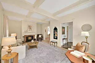 8205 Chestnut St, Wauwatosa, WI 53213 - Photo 9