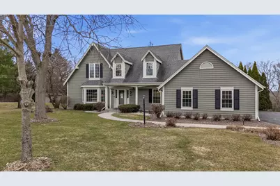 1925  Field Cliffe Dr, Richfield, WI 53076 - Photo 43