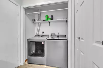 1506  Mason St #A, New Holstein, WI 53061 - Photo 9