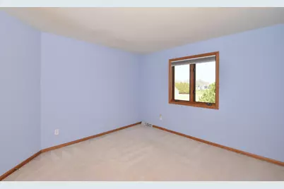 1104  Riverway Ct, Pewaukee, WI 53072 - Photo 35