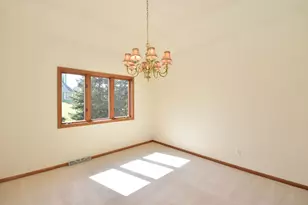 1104 Riverway Ct, Pewaukee, WI 53072 - Photo 11