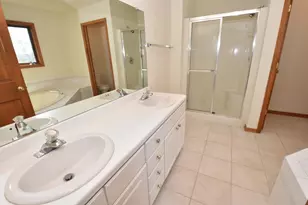 1104 Riverway Ct, Pewaukee, WI 53072 - Photo 41