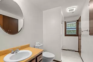 3723 S 17th Pl, Sheboygan, WI 53081 - Photo 9