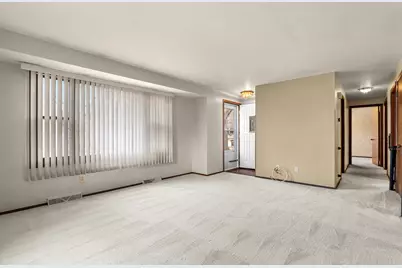 3723 S 17th Pl, Sheboygan, WI 53081 - Photo 3