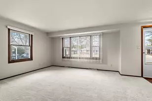 3723 S 17th Pl, Sheboygan, WI 53081 - Photo 5