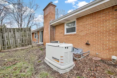 525  Catskill Rd, Brookfield, WI 53186 - Photo 21