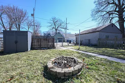 130 S 74th St, Milwaukee, WI 53214 - Photo 27