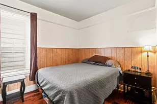 1712 E Park Pl, Milwaukee, WI 53211 - Photo 15