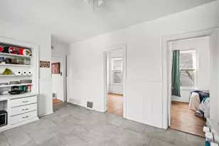 1712 E Park Pl, Milwaukee, WI 53211 - Photo 23