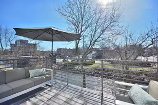 305 Mill Reserve Dr, Waukesha, WI 53188 - Photo 17