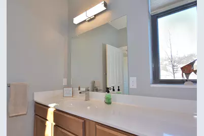 305  Mill Reserve Dr, Waukesha, WI 53188 - Photo 29