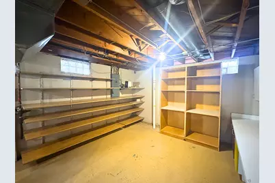 733 N Glenn Dr, Waukesha, WI 53188 - Photo 23