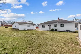 128 Roosevelt St, Valders, WI 54245 - Photo 37