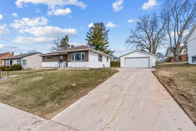 128  Roosevelt St, Valders, WI 54245 - Photo 39