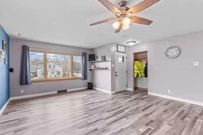 128  Roosevelt St, Valders, WI 54245 - Photo 7