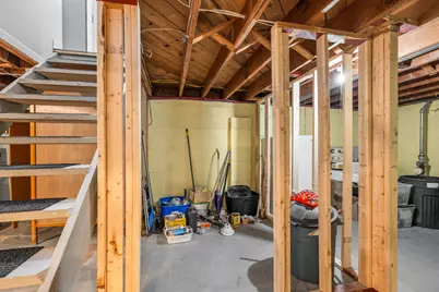 128  Roosevelt St, Valders, WI 54245 - Photo 25