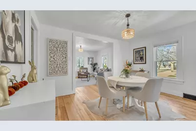 2325 N 8 St, Sheboygan, WI 53083 - Photo 7