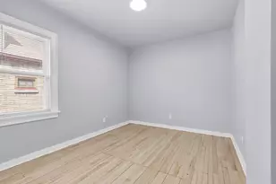 3349 S 7th St, Milwaukee, WI 53215 - Photo 11