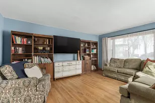 1008 S 9th St, Watertown, WI 53094 - Photo 7