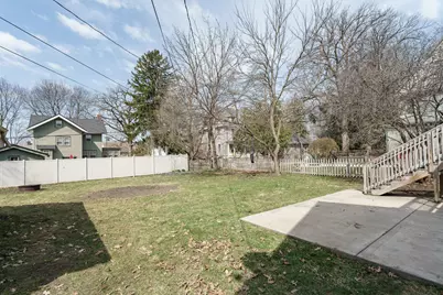 1008 S 9th St, Watertown, WI 53094 - Photo 5