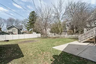 1008 S 9th St, Watertown, WI 53094 - Photo 5