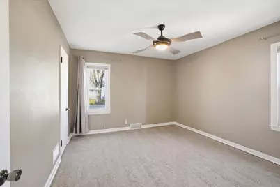 259  14th St, Fond du Lac, WI 54935 - Photo 11