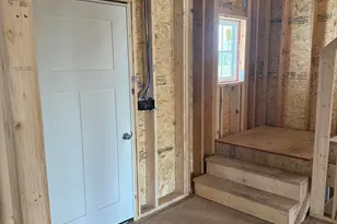 1007 Ellis Ave, Racine, WI 53402 - Photo 3