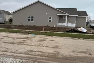 4522 La Salle St, Racine, WI 53402 - Photo 7